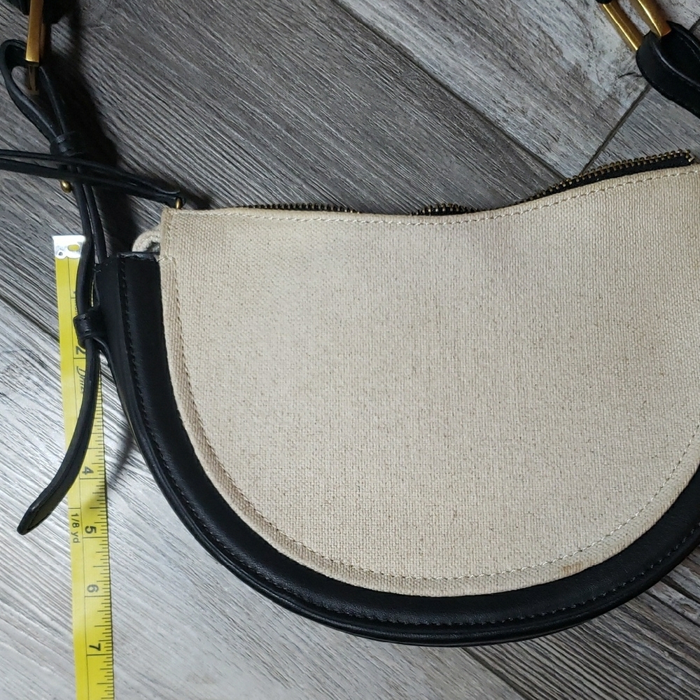 Zara | Canvas Crossbody Saddle Bag - Picture 5 of 9